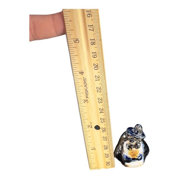 Studio Art Pottery Miniature Penguin Figurine Bird Wearing A Black Hat Signed - Picture 9 of 10